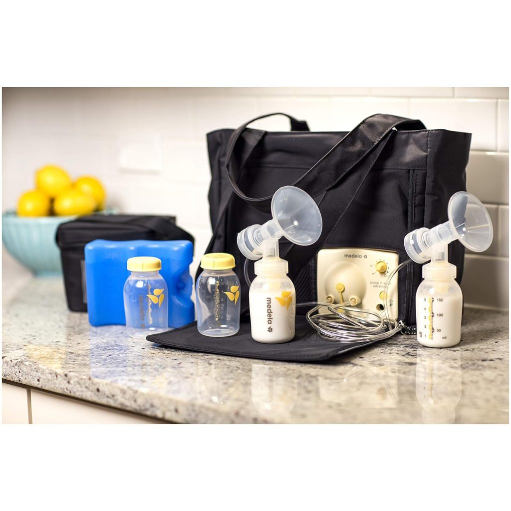 Medela Pump in Style Advanced with on the go tote 3
